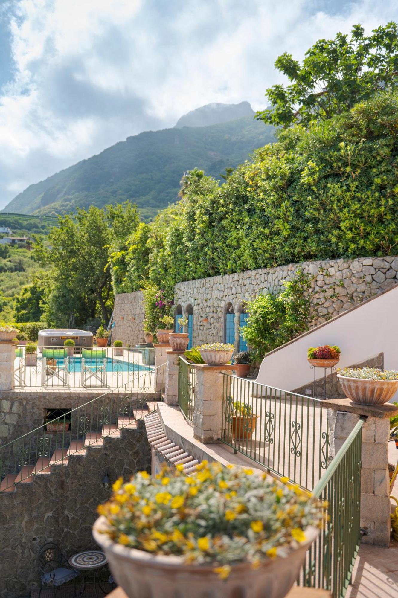 Poggio Del Sole Hotel Forio  Luaran gambar