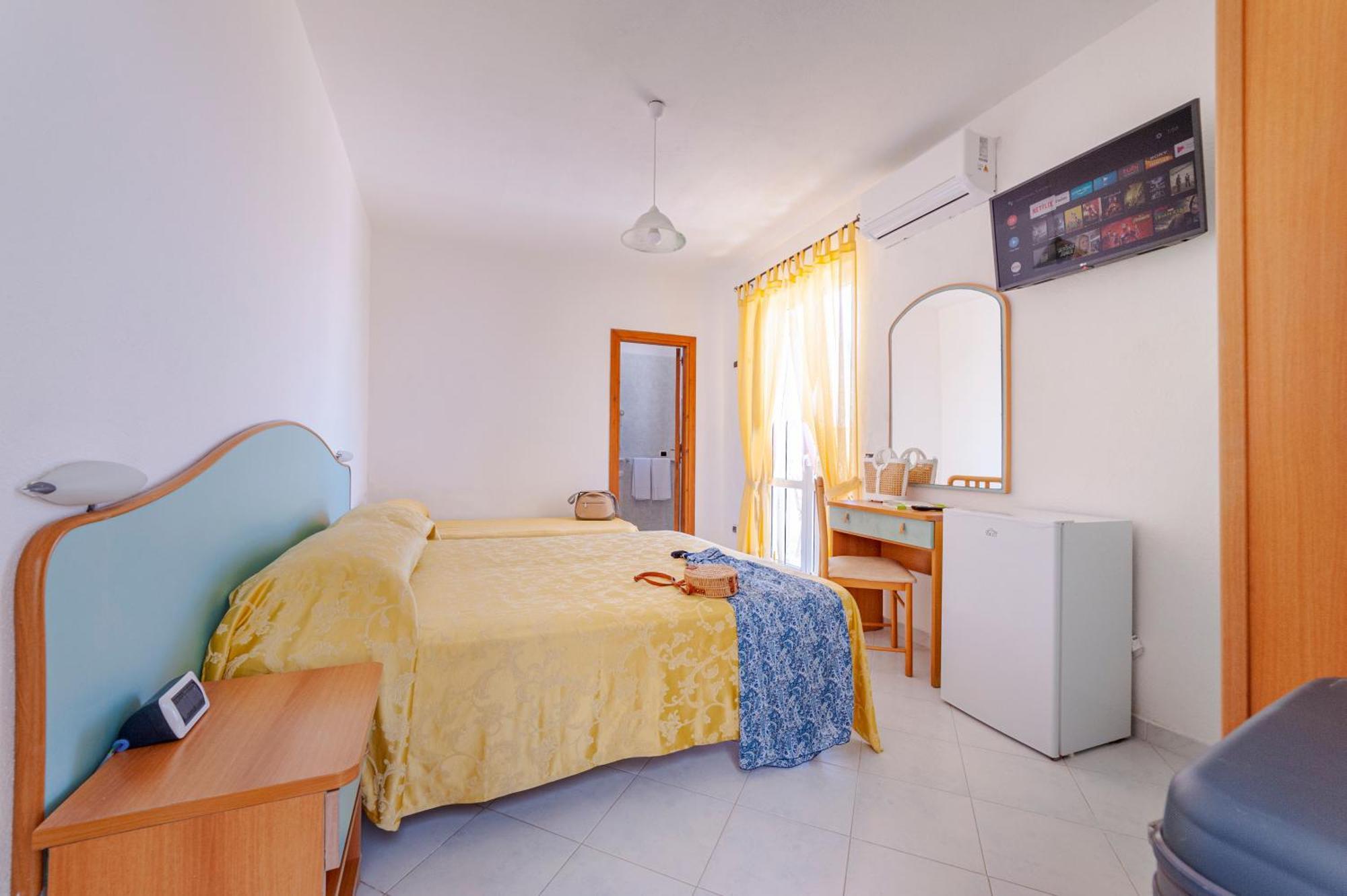 Poggio Del Sole Hotel Forio  Luaran gambar