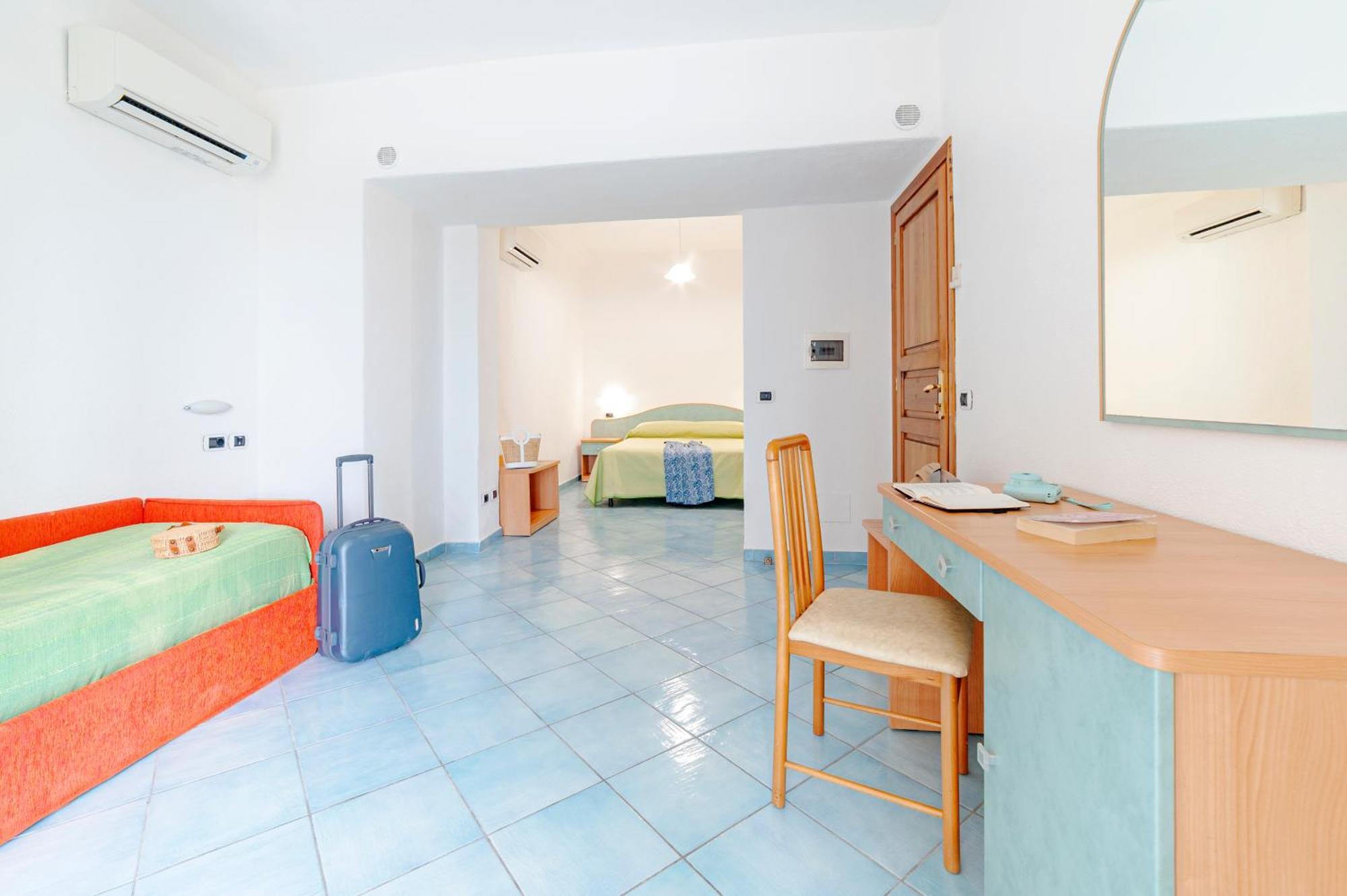 Poggio Del Sole Hotel Forio  Luaran gambar